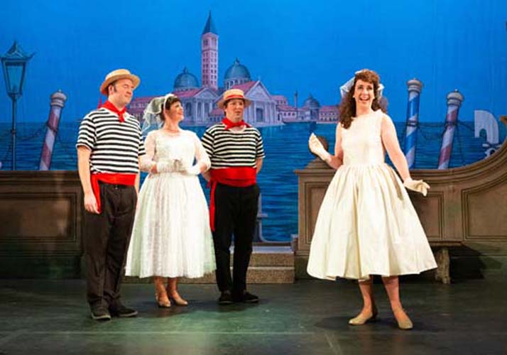 Gondoliers and Contadine